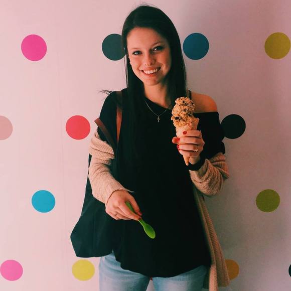 Meet your Posher, Madison - Picture 1 of 1